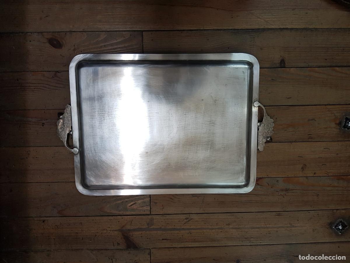 Antig&uuml;edades: ANTIGUA BANDEJA DE METAL - Foto 4