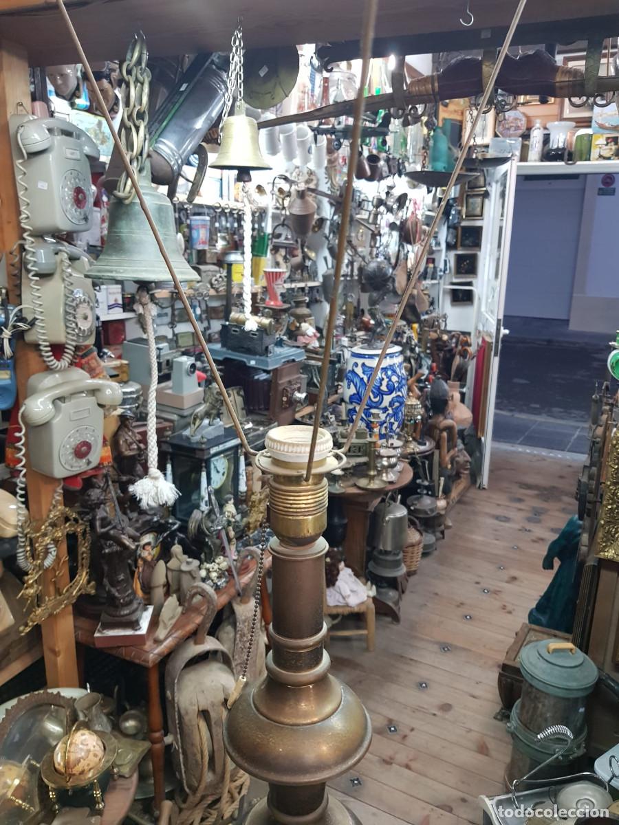 Antig&uuml;edades: ANTIGUO PIE DE LAMPARA DE BRONCE-FUNCIONA - Foto 5