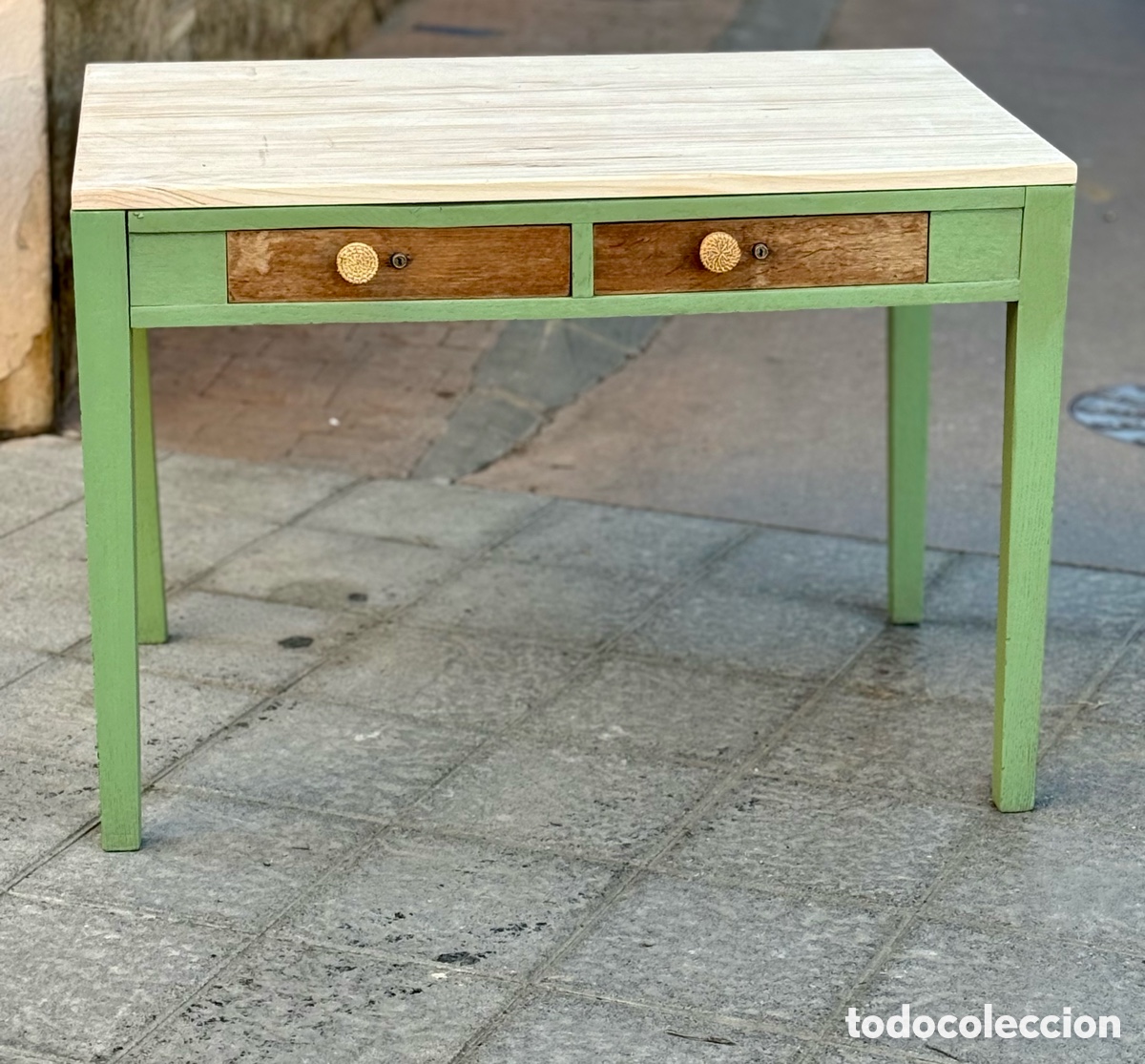 Antig&uuml;edades: Mesa de madera con 2 cajones, recuperada/restaurada - Foto 1