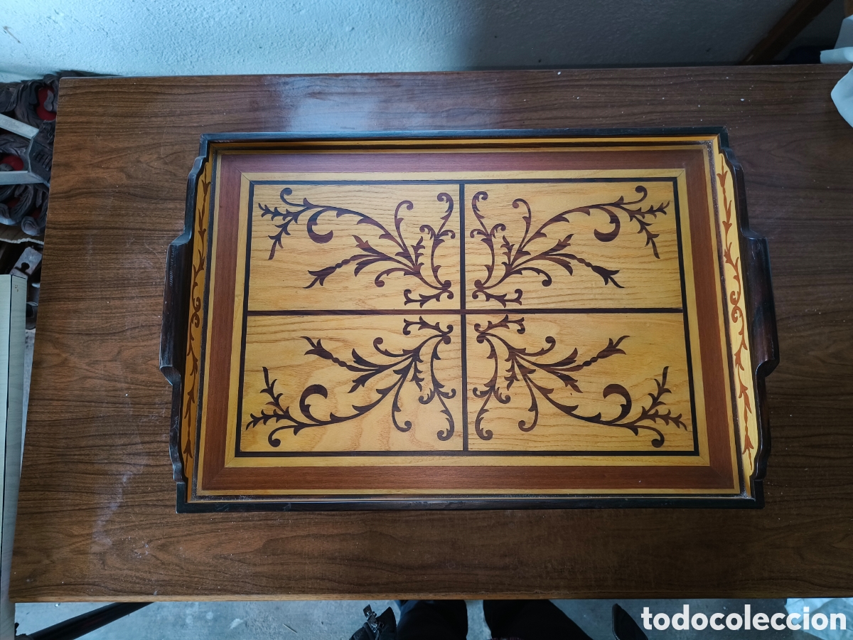 Antig&uuml;edades: Bandeja cama marqueter&iacute;a - Foto 3