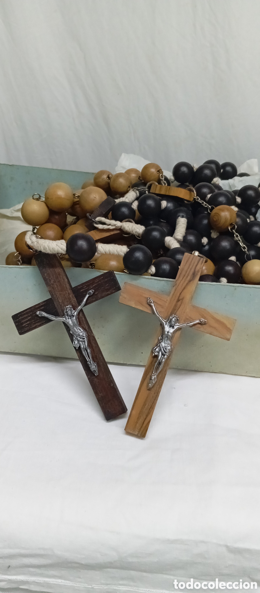 Antig&uuml;edades: 3 ROSARIOS DE MADERA DEL SIGLO XX - Foto 2