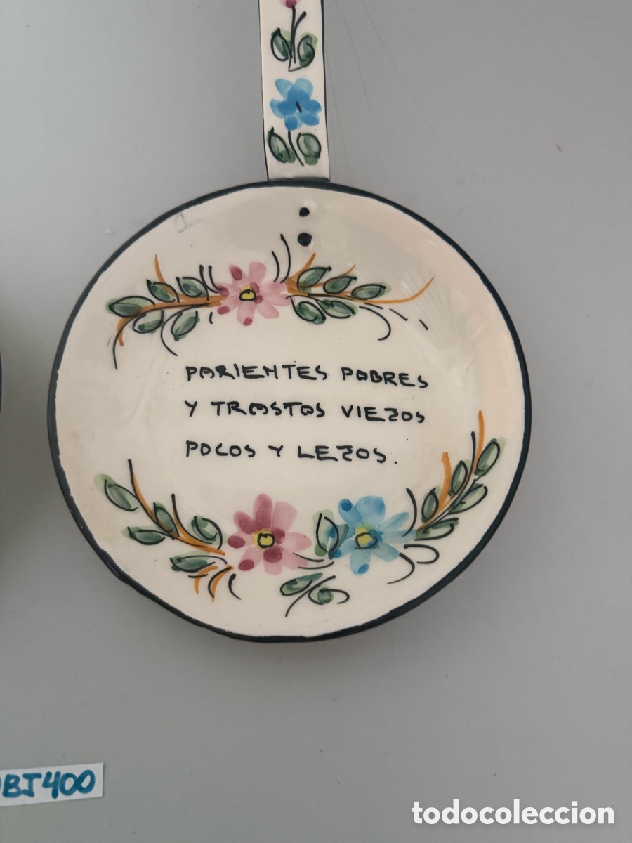 Antig&uuml;edades: Reposacucharas de cer&aacute;mica - Foto 3