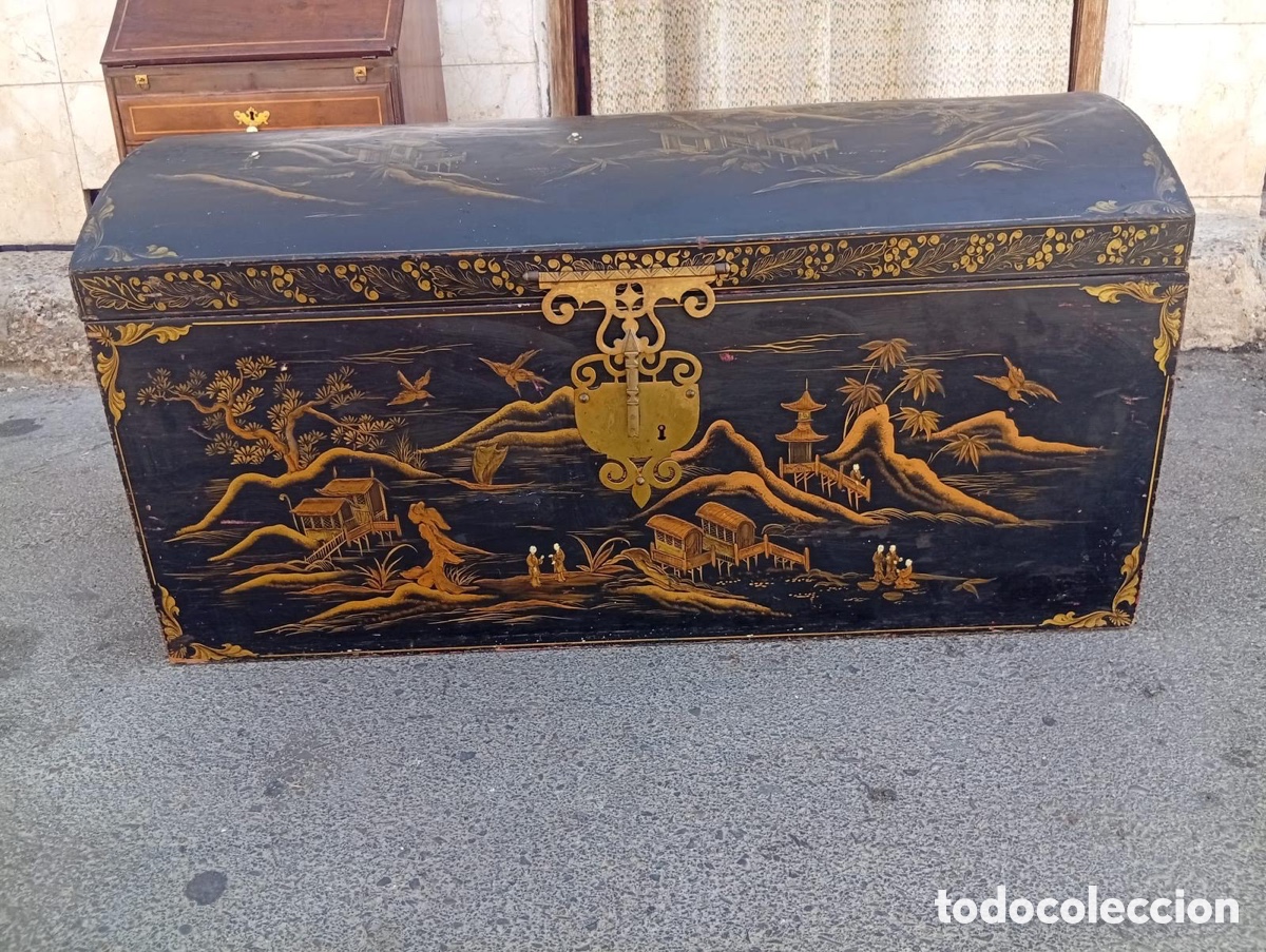 Antig&uuml;edades: Ba&uacute;l lacado del siglo XVIII - Foto 1