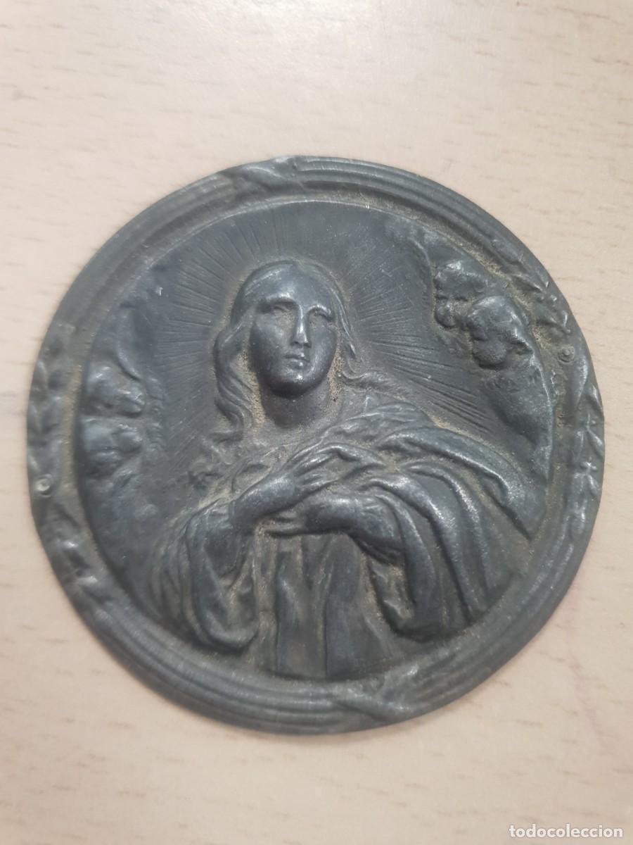 Antig&uuml;edades: Medalla virgen inmaculada en peltre - Foto 1