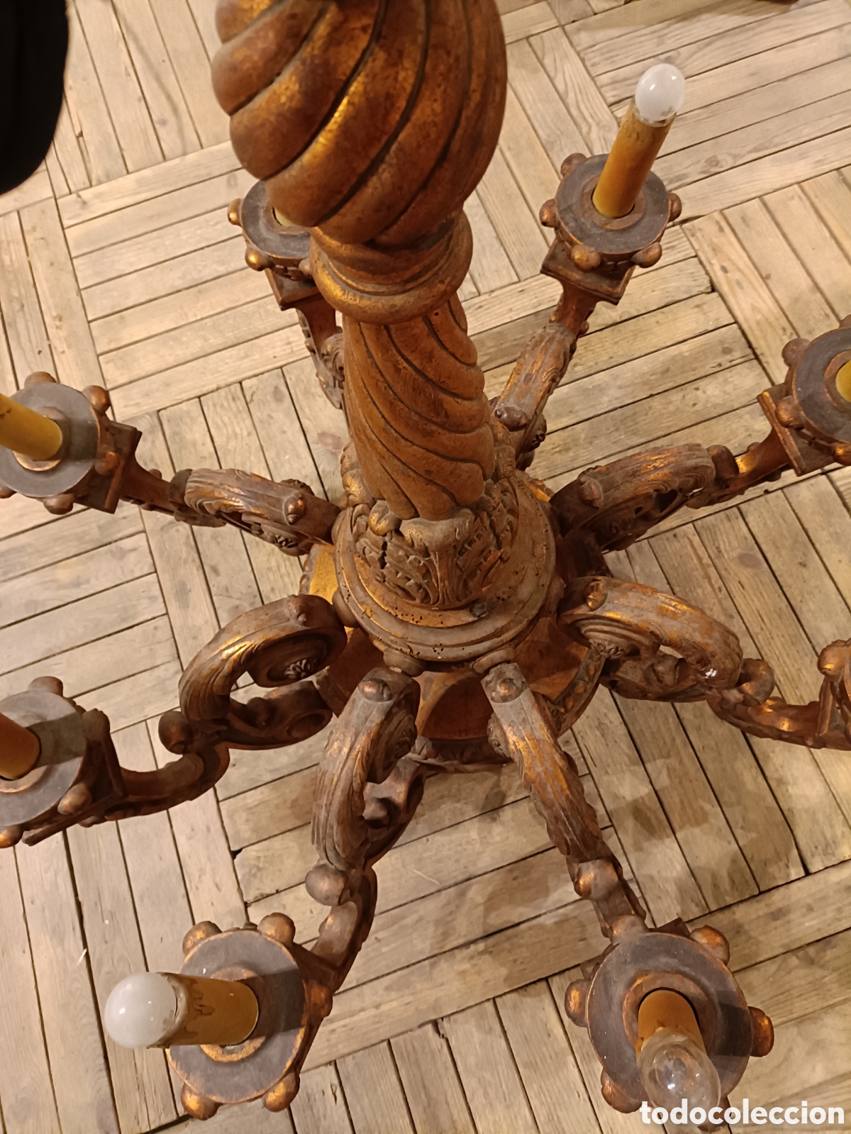Antig&uuml;edades: Gran l&aacute;mpara chandelier de madera - Foto 2
