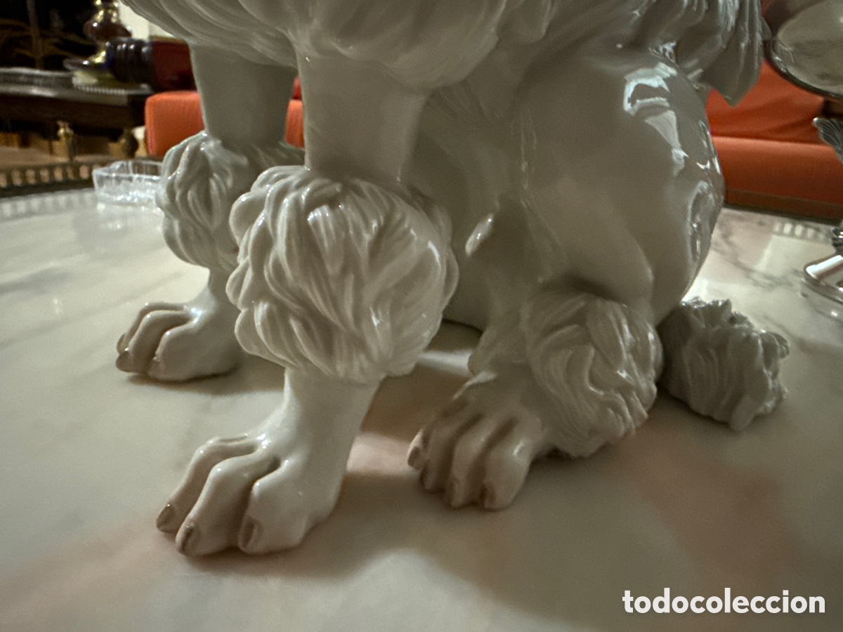 Antig&uuml;edades: Perro porcelana Algora - Foto 3