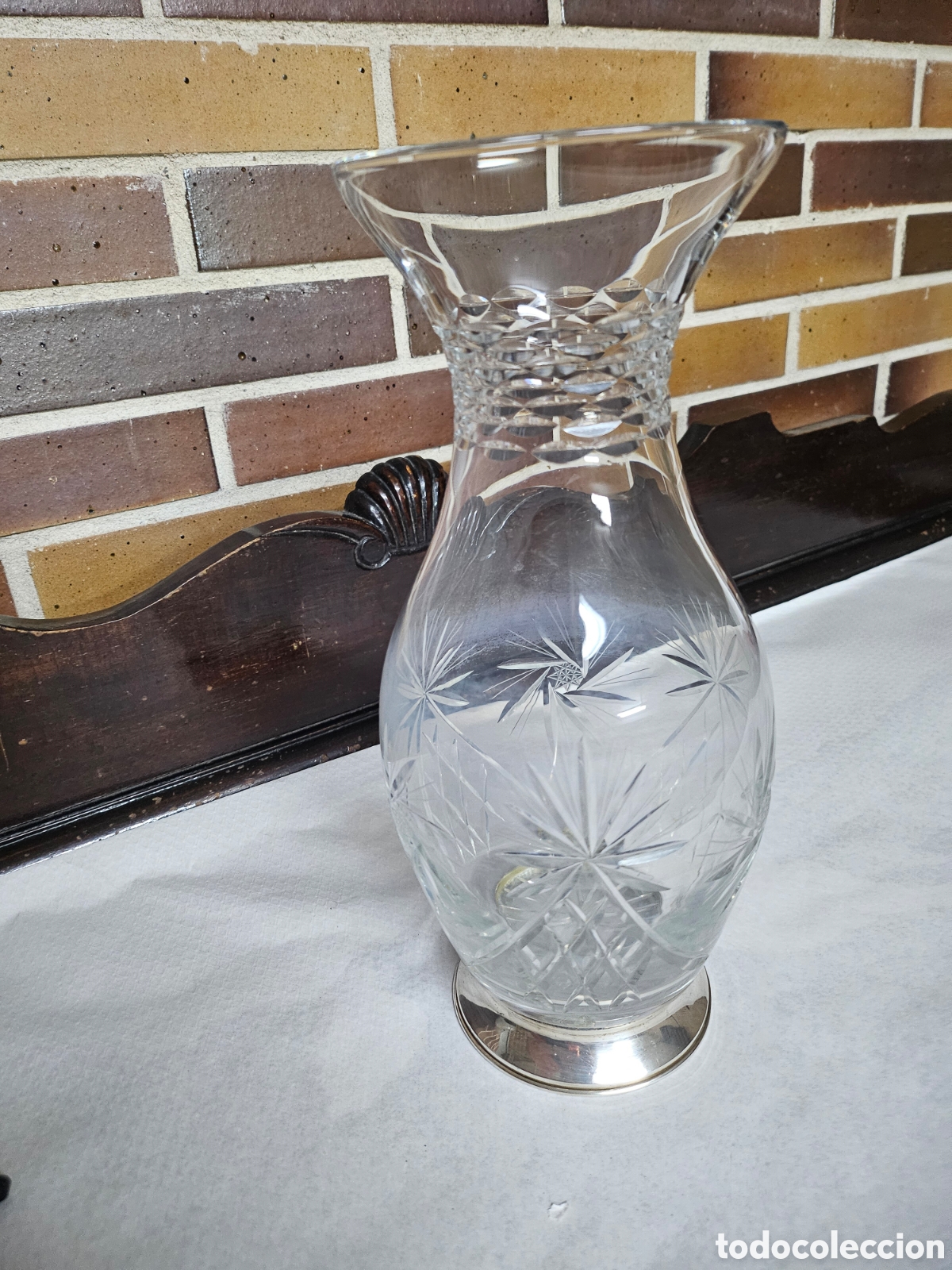 Antig&uuml;edades: Jarron de cristal tallado con pie de plata - Foto 1