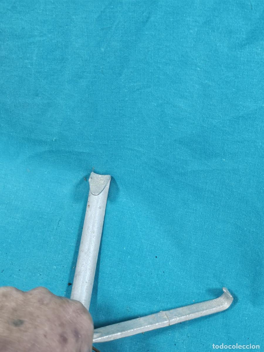 Antig&uuml;edades: espumadera de aluminio rustica - Foto 3