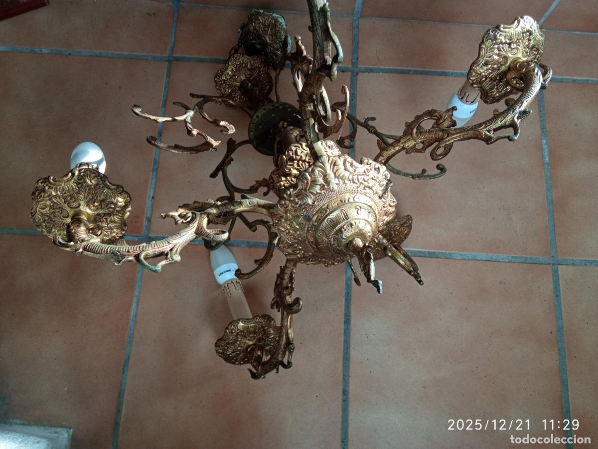 Antig&uuml;edades: l&aacute;mpara de bronce macizo - Foto 4