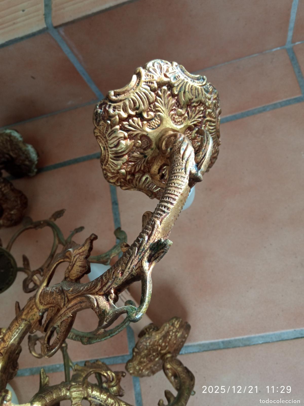 Antig&uuml;edades: l&aacute;mpara de bronce macizo - Foto 5