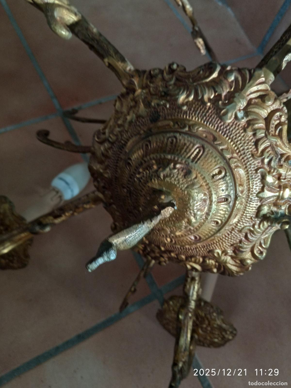 Antig&uuml;edades: l&aacute;mpara de bronce macizo - Foto 6