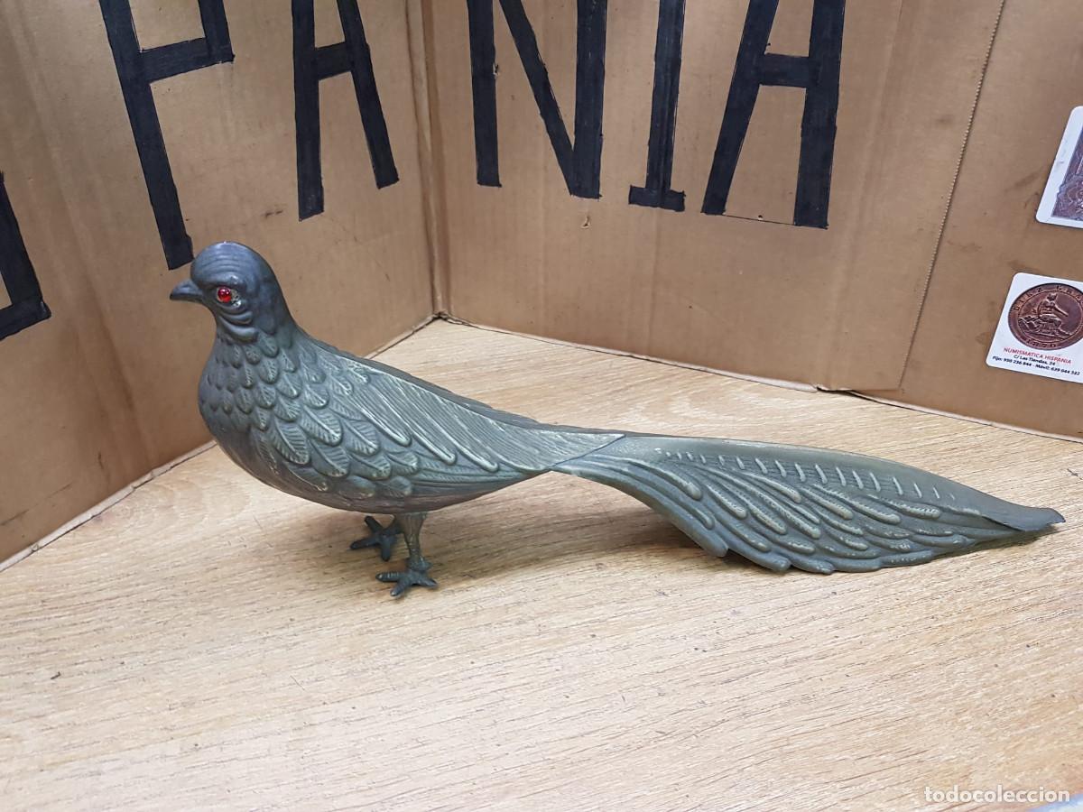 Antig&uuml;edades: PAJARO FAISAN DE METAL - Foto 1