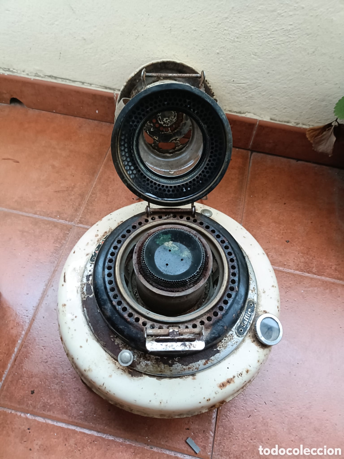 Antig&uuml;edades: ANTIGUA ESTUFA CON CRISTAL - Foto 3