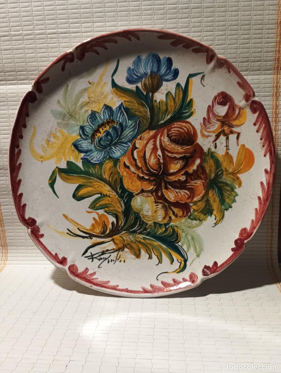 Antig&uuml;edades: PLATO-MANISES-FIRMADO. - Foto 1
