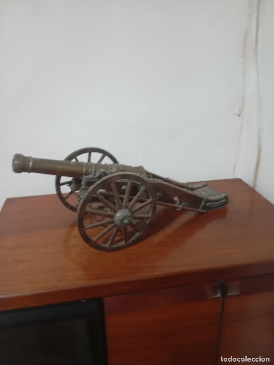 Antig&uuml;edades: Ca&ntilde;&oacute;n bronce franc&eacute;s siglo viii - Foto 3