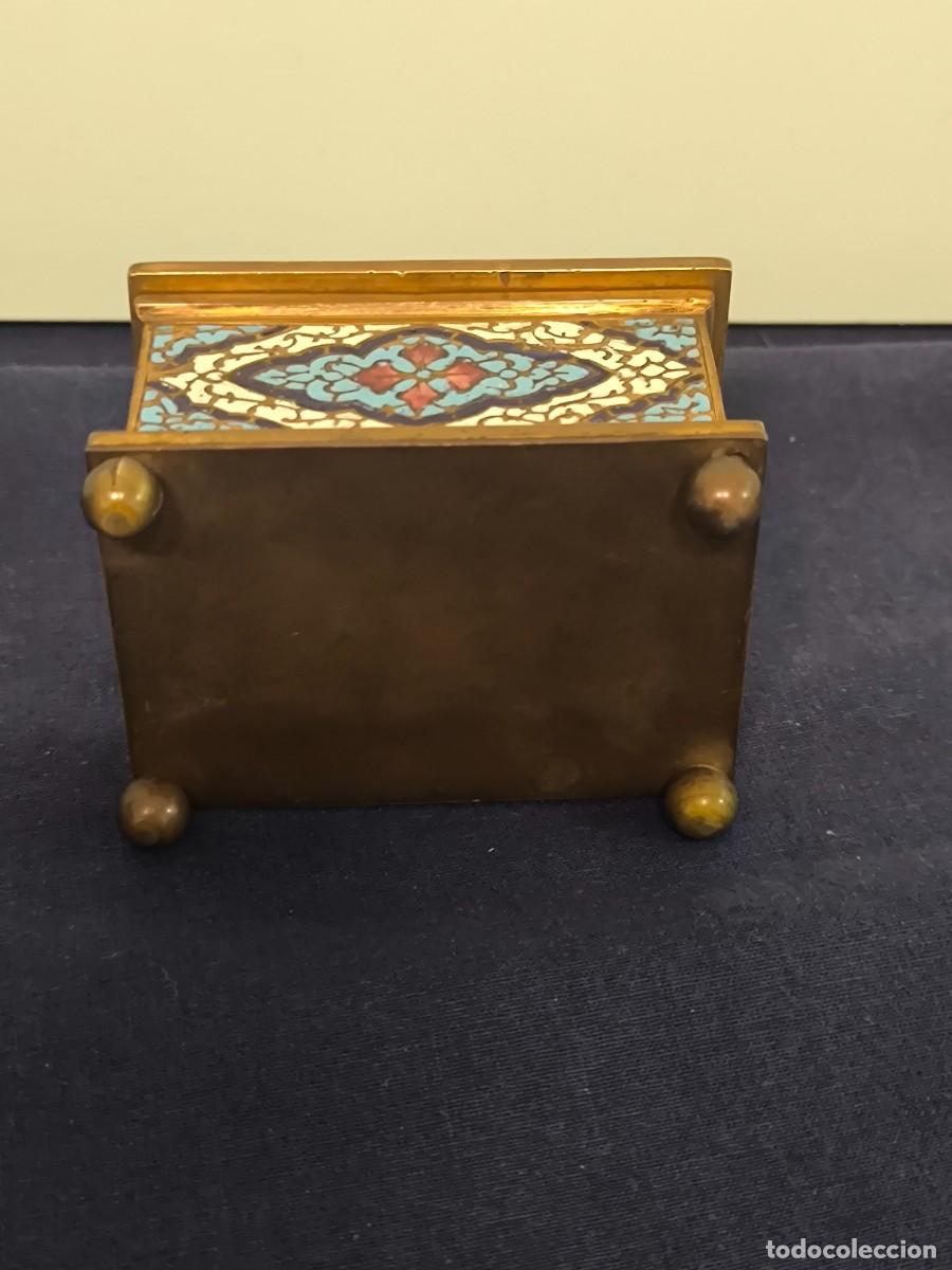Antig&uuml;edades: CAJA FRANCESA NAPOLEON III EN BRONCE Y CHAMPLEVE - Foto 7