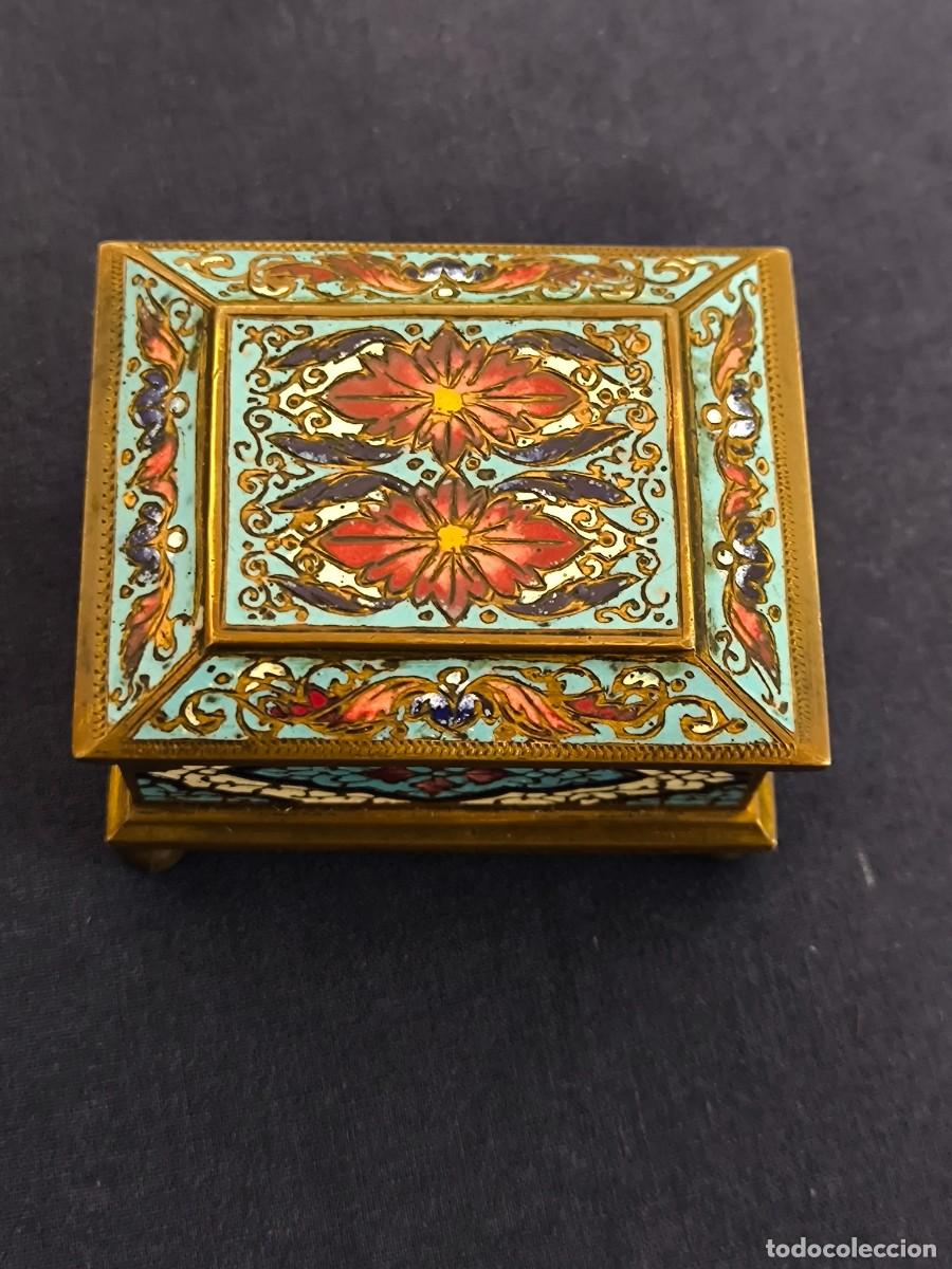 Antig&uuml;edades: CAJA FRANCESA NAPOLEON III EN BRONCE Y CHAMPLEVE - Foto 8