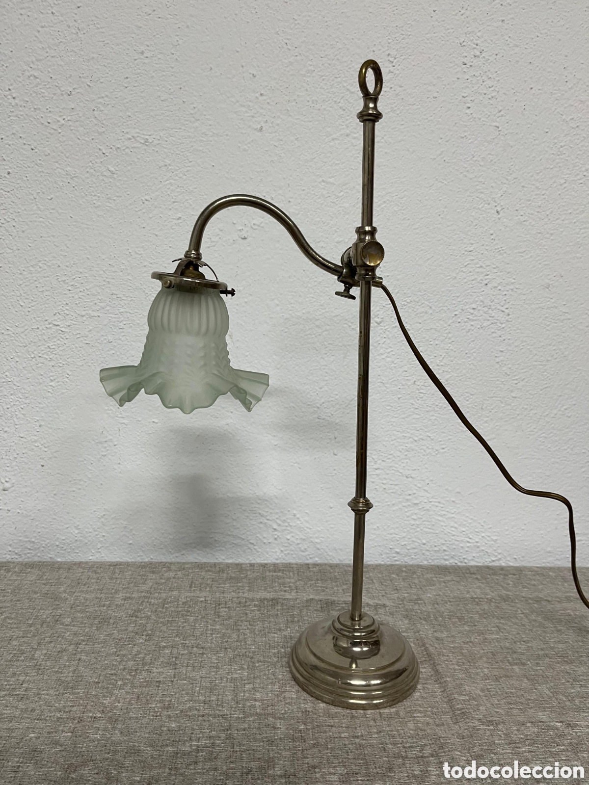 Antig&uuml;edades: L&aacute;mpara modernista antigua - Foto 3