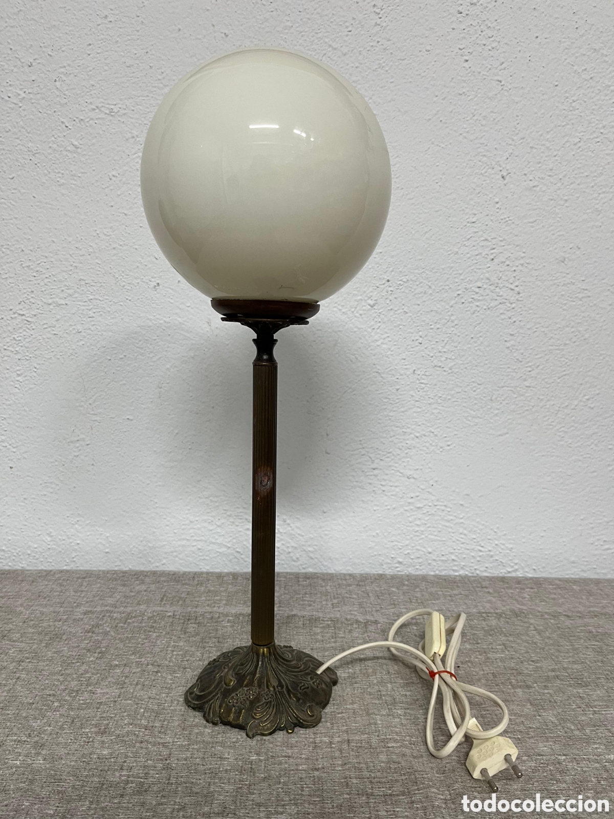 Antig&uuml;edades: L&aacute;mpara de sobremesa antigua - Foto 3