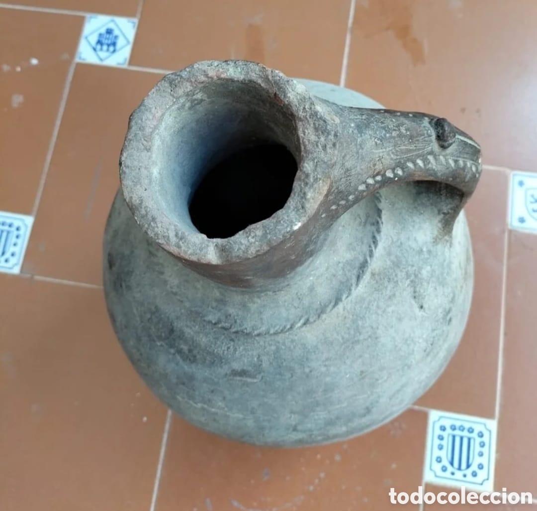 Antig&uuml;edades: Antiguo c&aacute;ntaro de barro - Foto 2
