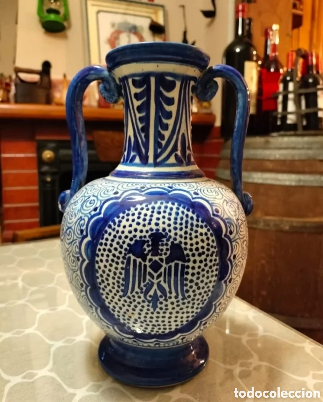 Antig&uuml;edades: Jarr&oacute;n de Manises en blanco y azul - Foto 1