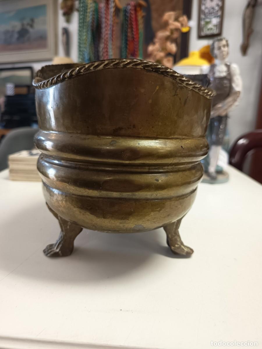 Antig&uuml;edades: Cesta decorativa lat&oacute;n y bronce - Foto 7