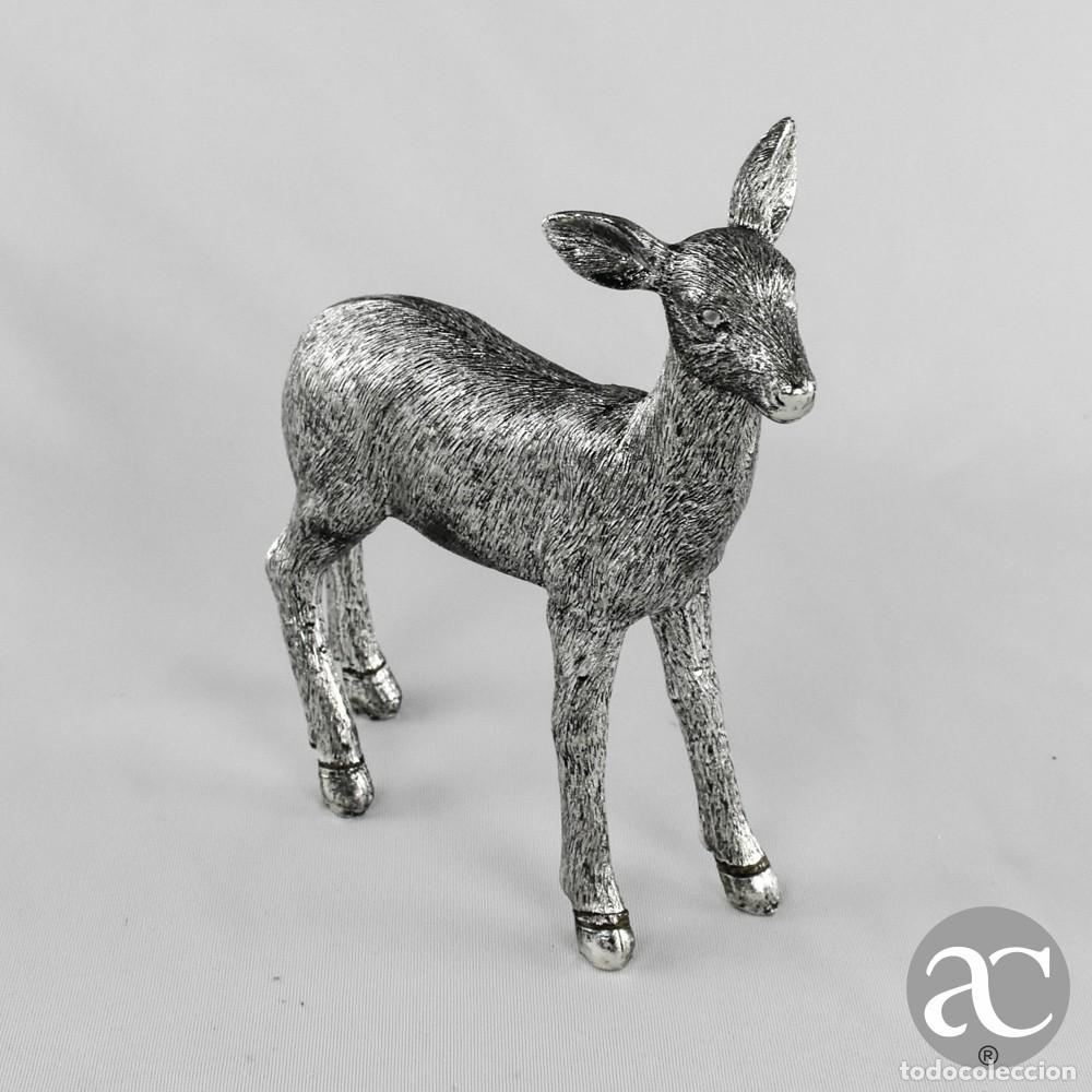 Antig&uuml;edades: Figura de Cor&ccedil;a em massa com banho de prata - Foto 5