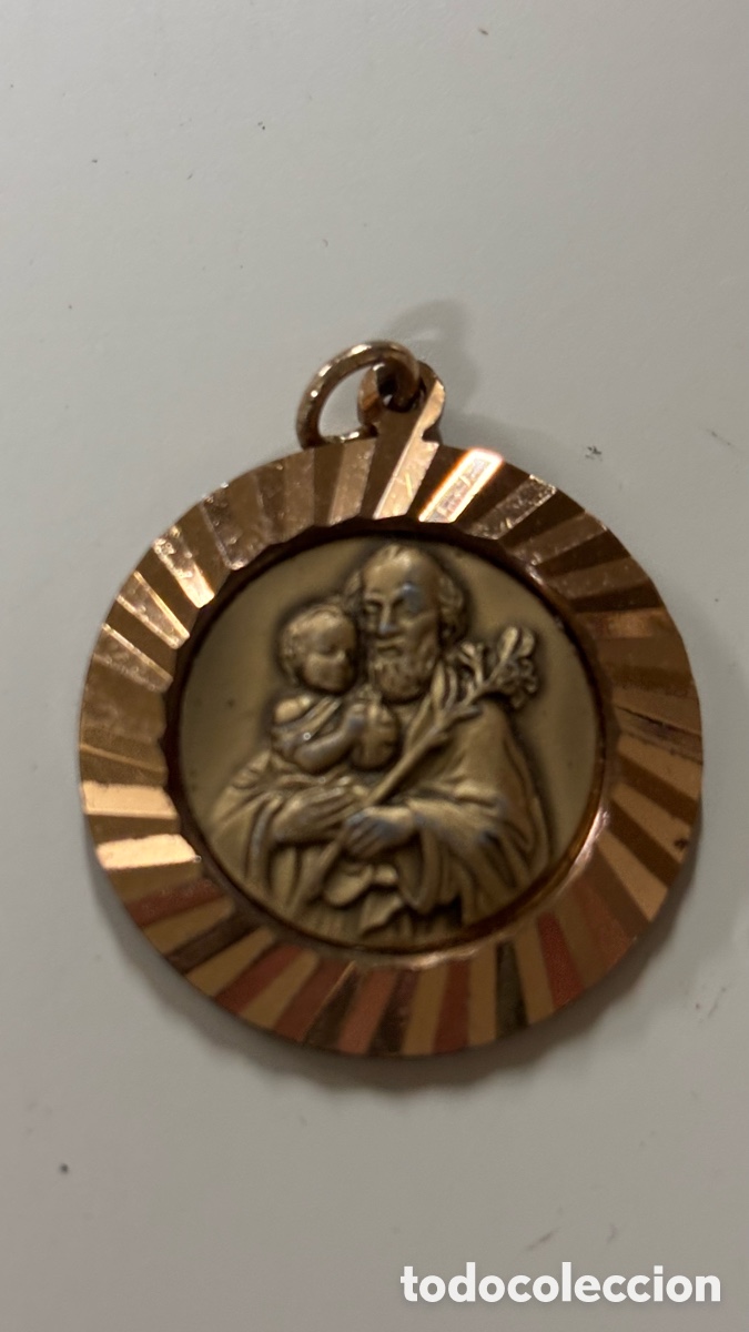 Antig&uuml;edades: Antigua medalla de San Jos&eacute; - Foto 1