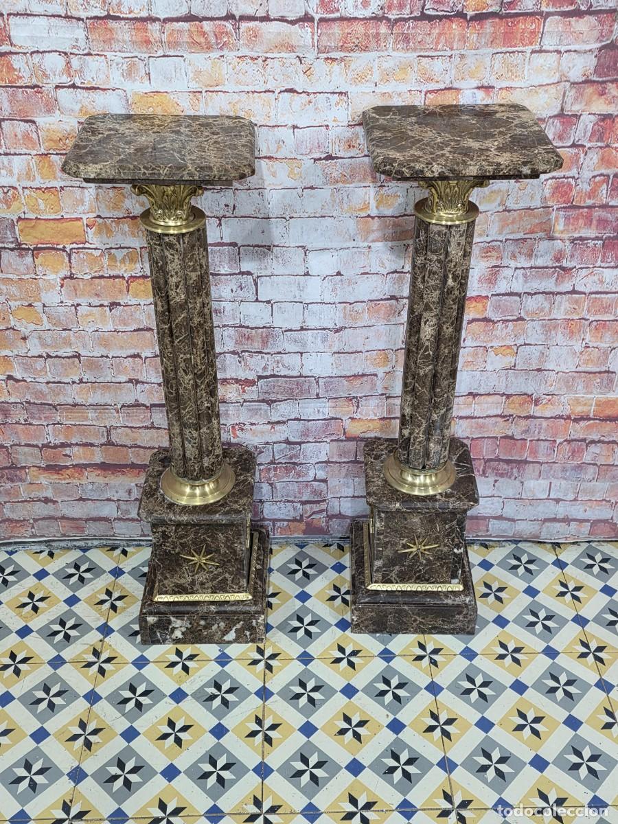 Antig&uuml;edades: Pareja de columnas de m&aacute;rmol y bronce - Foto 3