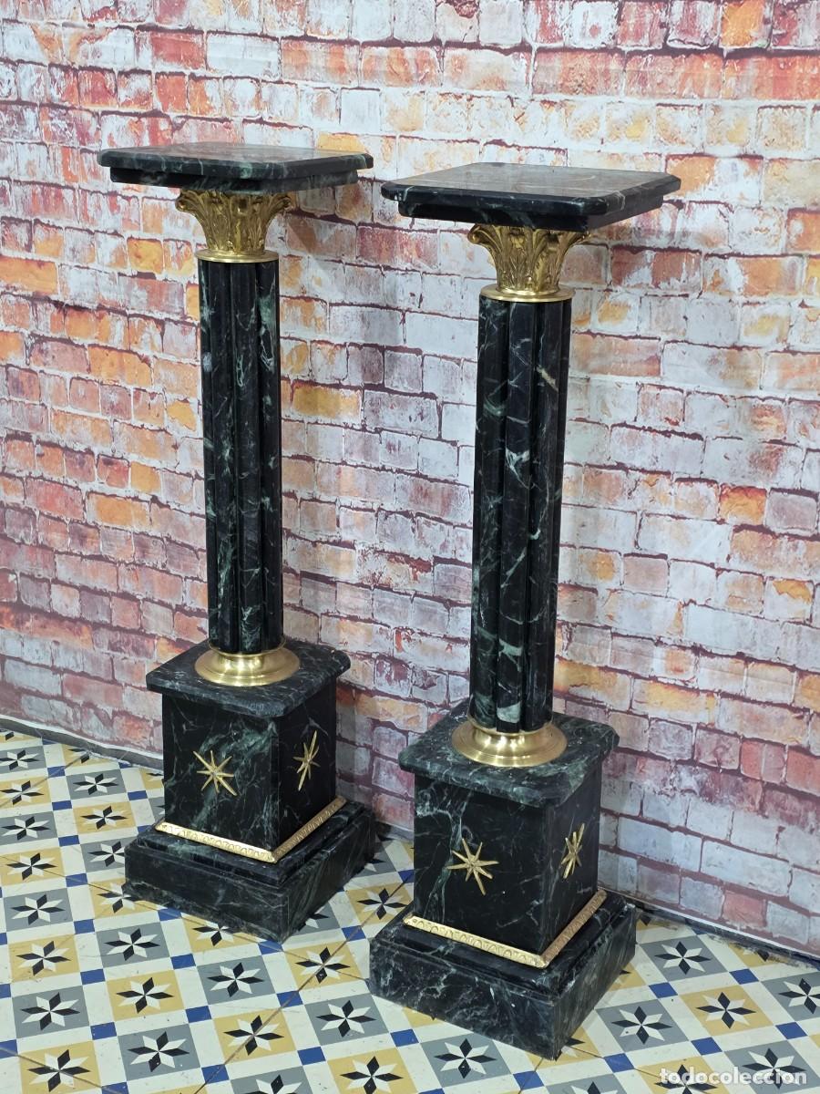 Antig&uuml;edades: Pareja de columnas de m&aacute;rmol y bronce - Foto 3