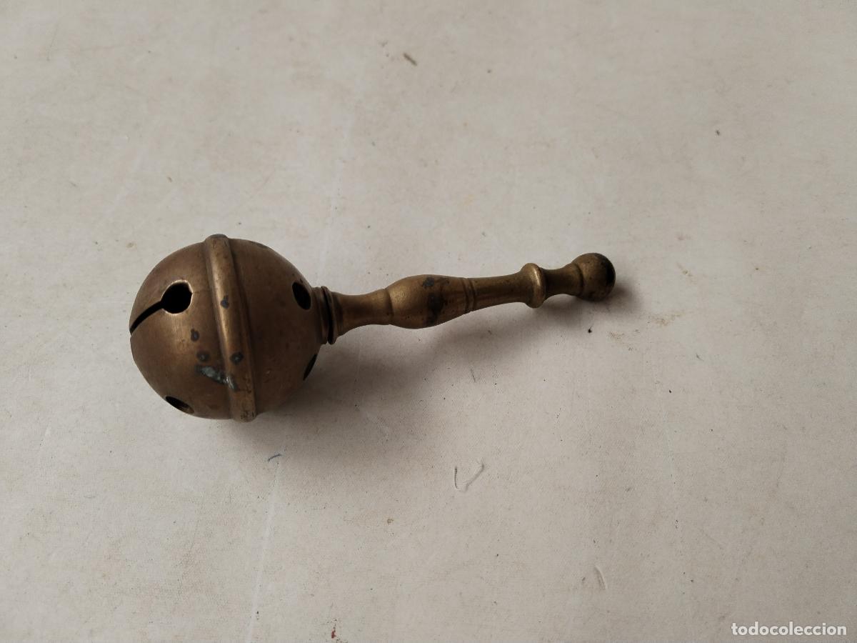 Antig&uuml;edades: antiguo sonajero de bronce - c180 - Foto 3