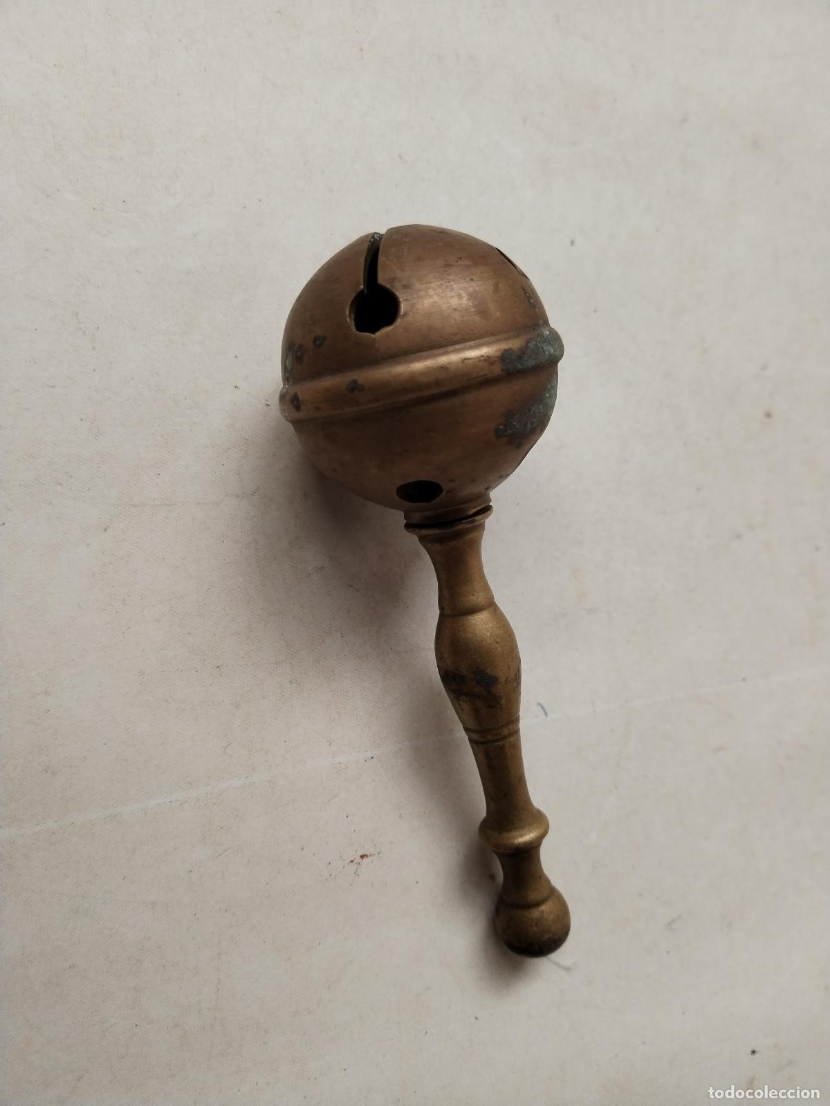 Antig&uuml;edades: antiguo sonajero de bronce - c180 - Foto 6