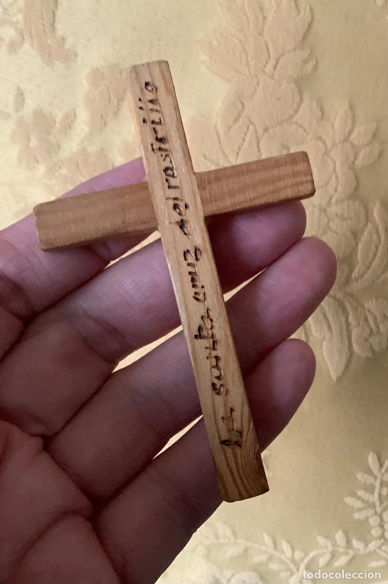 Antig&uuml;edades: 2 CRUCES DE MADERA DE JERUSALEM - Foto 4