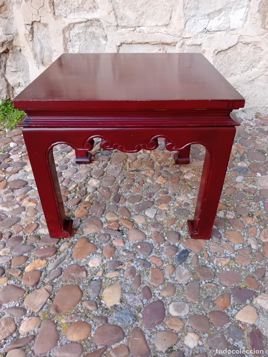 Antig&uuml;edades: Mesa China de madera lacada en rojo d&eacute;cada de los 70. - Foto 4