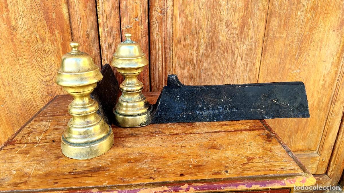 Antig&uuml;edades: Pareja de morillos de hierro y bronce - Foto 1