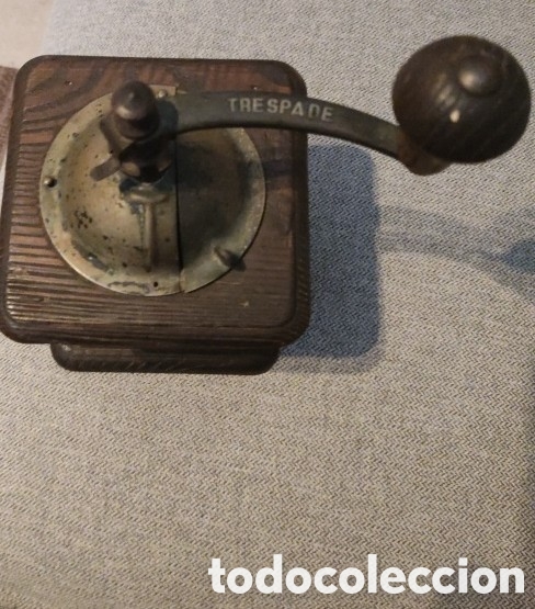 Antig&uuml;edades: Molinillo de caf&eacute; antiguo TRESPADE - Foto 1