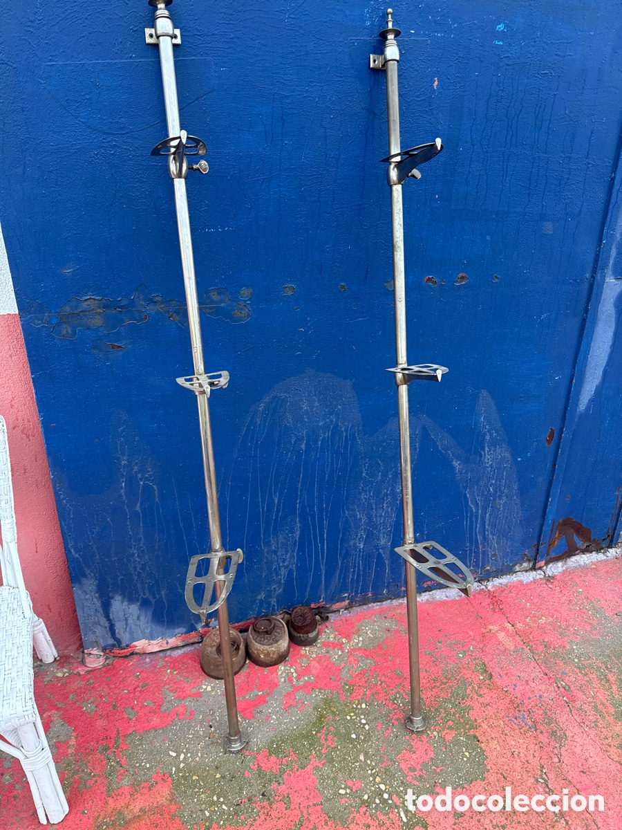 Antig&uuml;edades: Soporte de estanter&iacute;as de pasteler&iacute;a - Foto 1