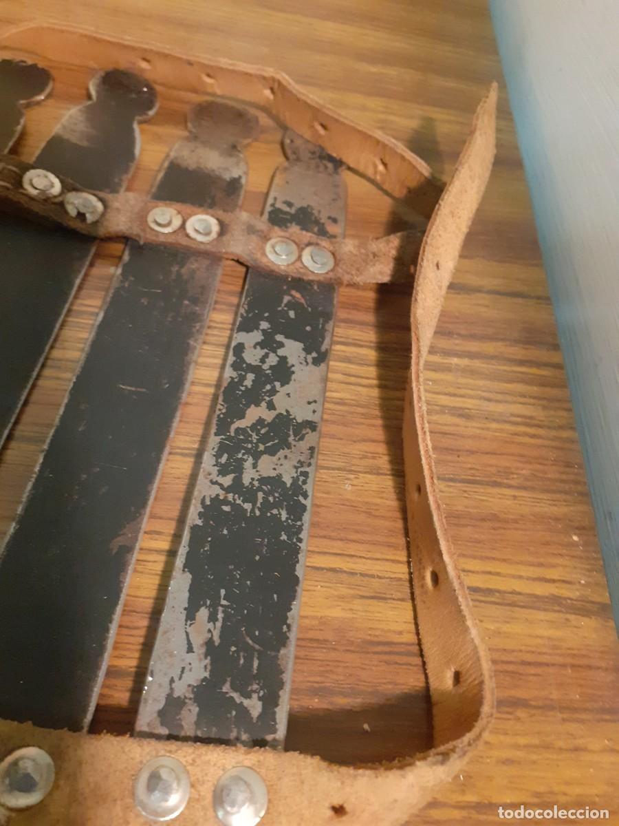 Antig&uuml;edades: Espinilleras antiguas de ganado - Foto 4