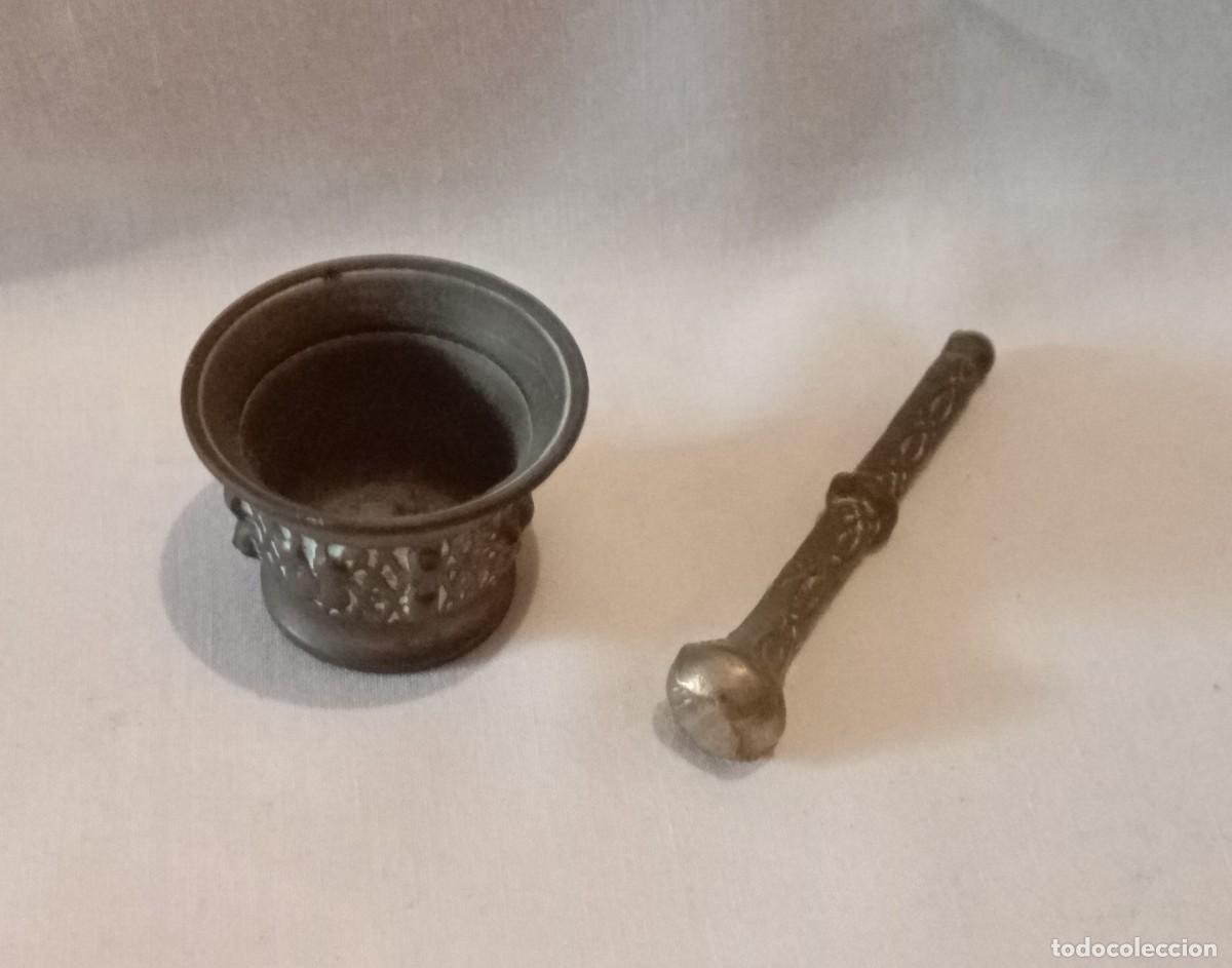Antig&uuml;edades: Antiguo Mortero y Pil&oacute;n de Bronce - Foto 3
