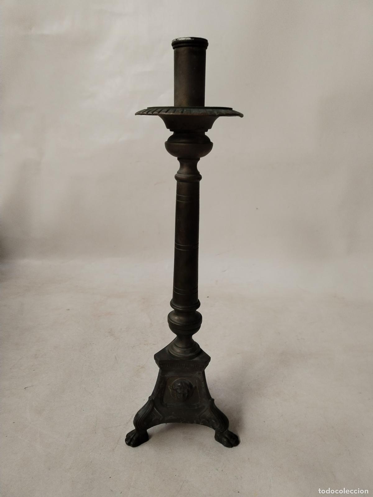 Antig&uuml;edades: candelabro de bronce con angeles - Foto 4