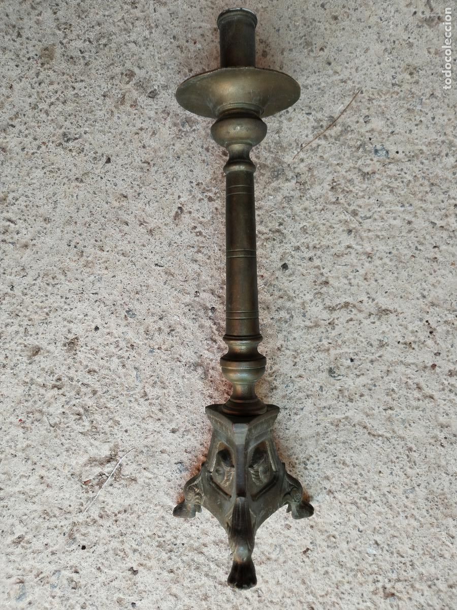 Antig&uuml;edades: candelabro de bronce con angeles - Foto 1
