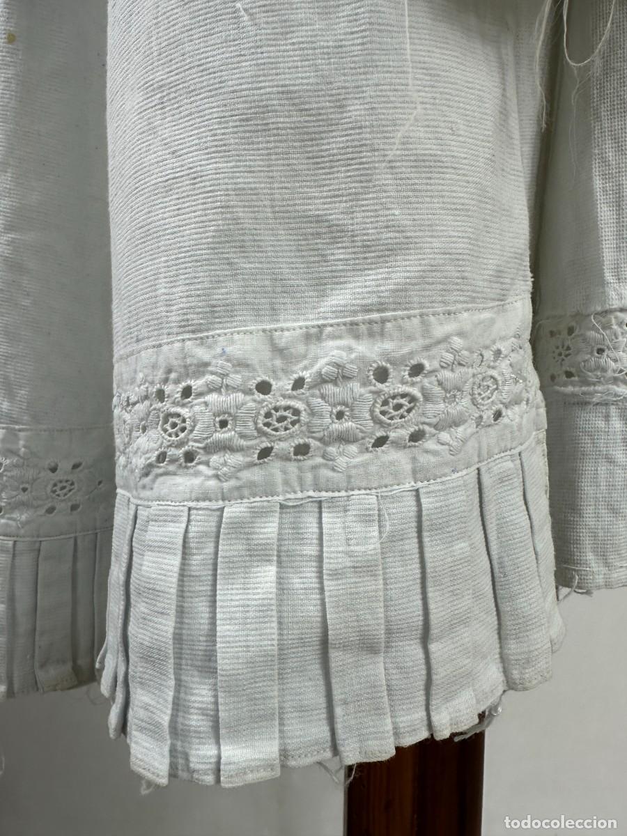 Antig&uuml;edades: Antiguo traje de cristianar - Foto 5