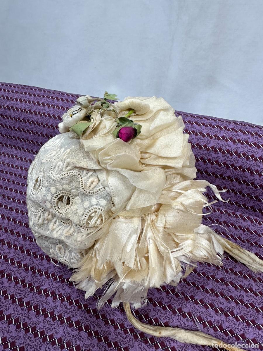 Antig&uuml;edades: Antiguo gorro de seda y flores - Foto 7