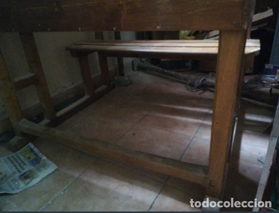 Antig&uuml;edades: pupitre escolar a&ntilde;os 30 - Foto 2