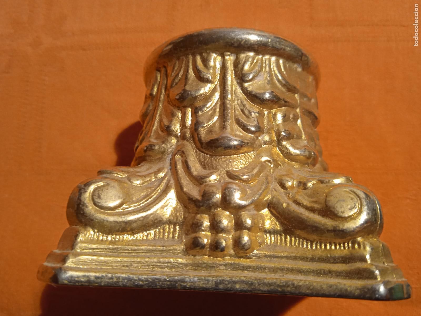 Antig&uuml;edades: SOPORTE DE LAT&Oacute;N PARA CIRIO - Foto 2