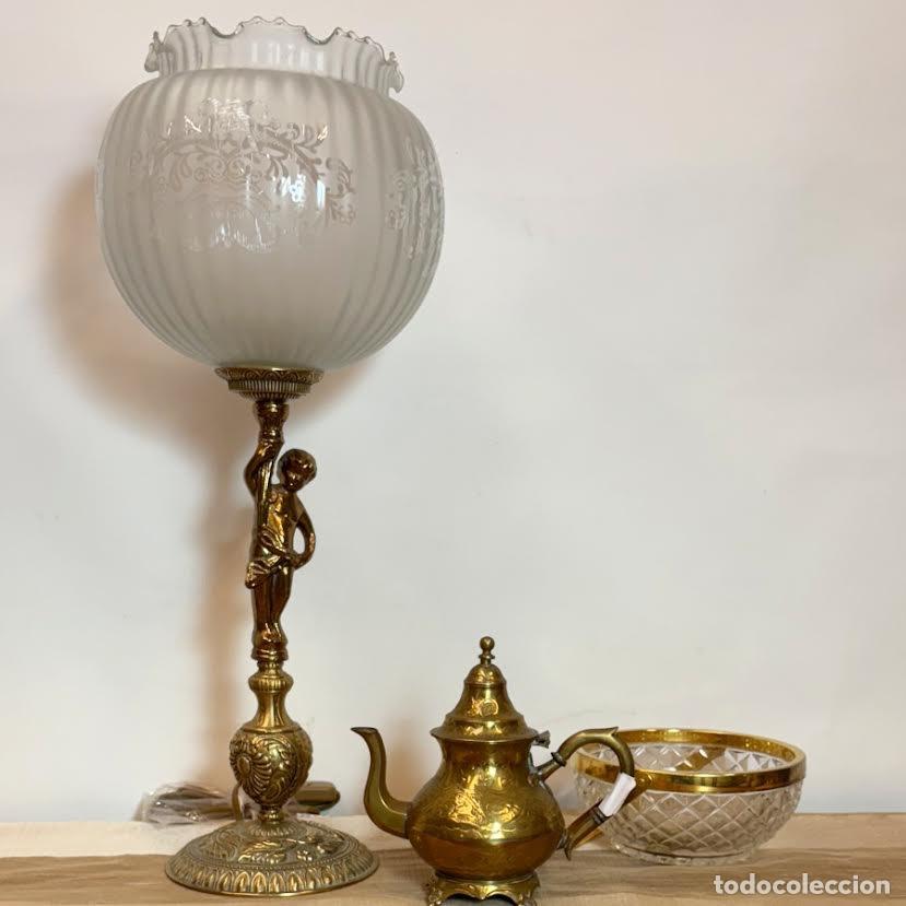 Antig&uuml;edades: L&aacute;mpara Sobremesa Querub&iacute;n - Foto 1
