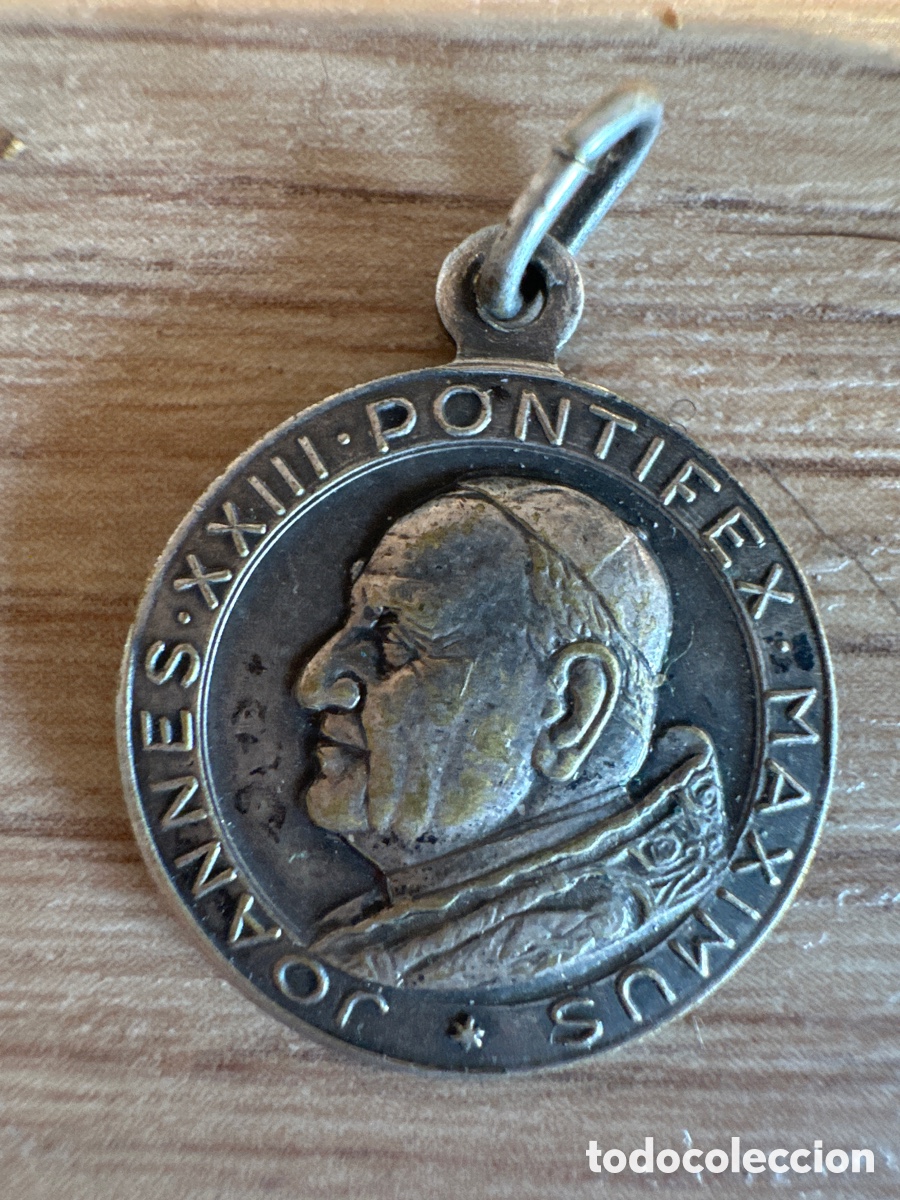 Antig&uuml;edades: Medalla recordatoria roma - Foto 2