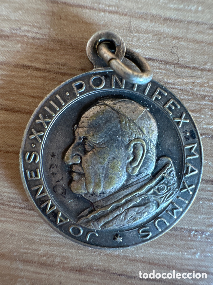 Antig&uuml;edades: Medalla recordatoria roma - Foto 1
