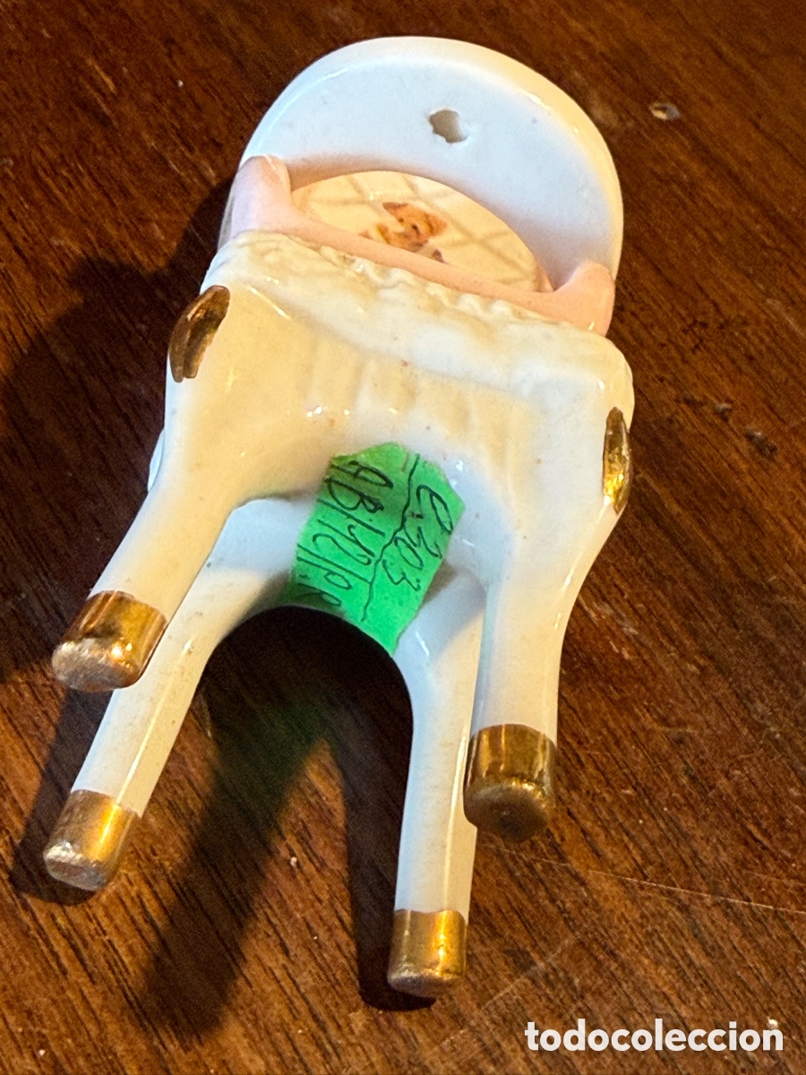 Antig&uuml;edades: Figura de porcelana, sillon - Foto 5