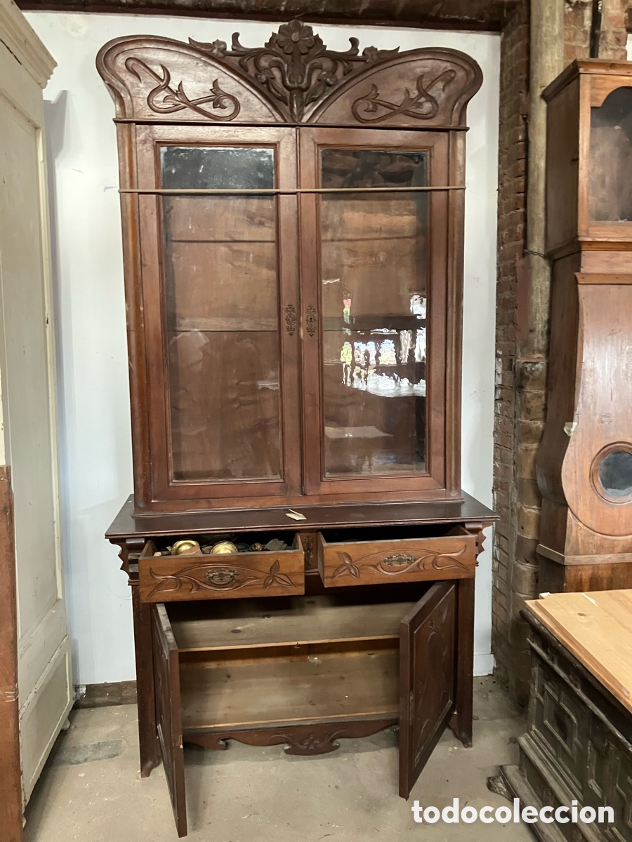 Antig&uuml;edades: ARMARIO DE ESTILO MODERNISTA - Foto 2